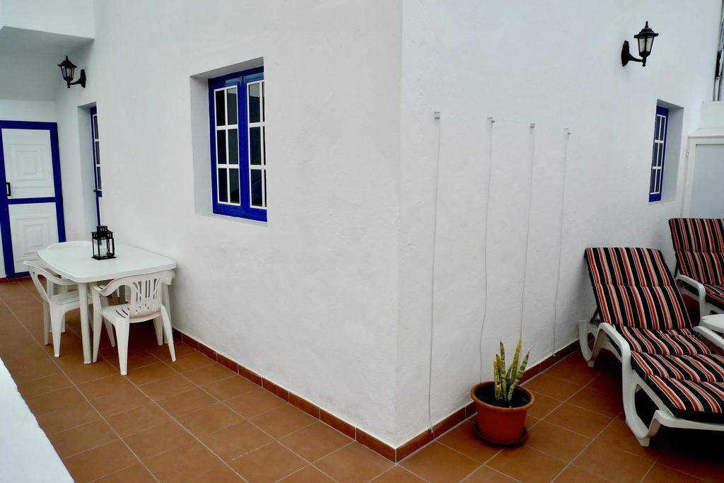 Ferienwohnung Casa Suso & Casa Margarita Orzola Exterior foto